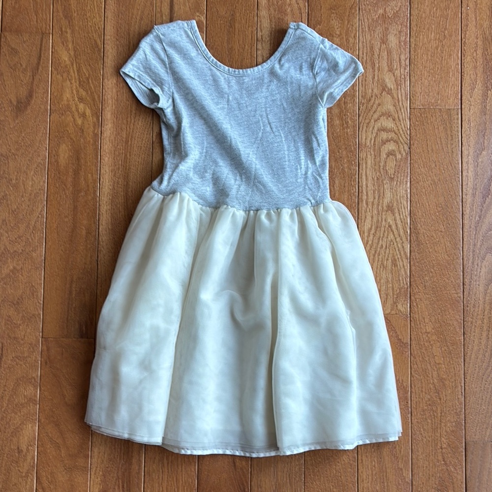 Old Navy Charming Gray and Cream Kids tutu dress, 5t